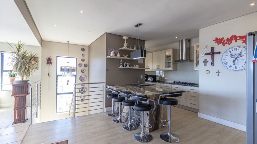 3 Bedroom Property for Sale in Heldervue Western Cape